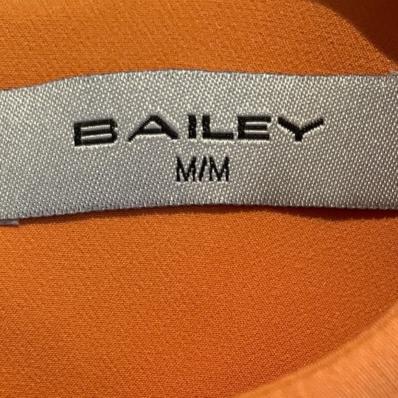 NWOT 2pc Brian Bailey Skirt SZS and Top SzM - Picture 6 of 9